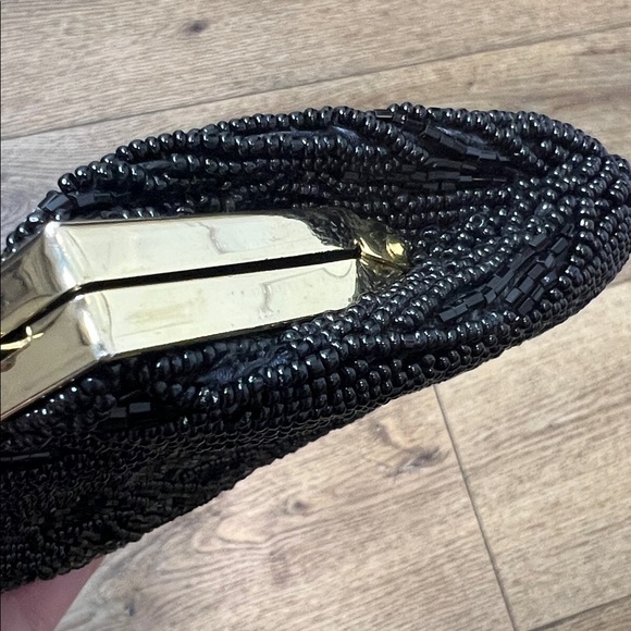 Vintage André Cellini Black Beaded Evening Bag with Goldtone Strap - Picture 7 of 7